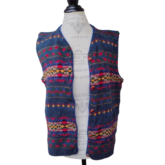 Woolrich Wool Sweater Vest Leather Buttons Made in Hong Kong Vintage Large - Picture 2 of 8